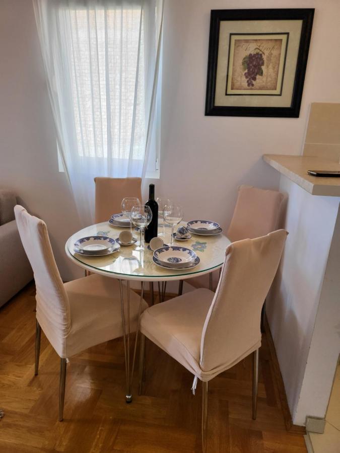 Apartment Rachel Petrovac Kültér fotó
